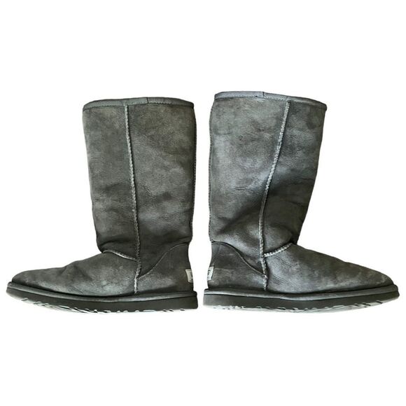 UGG Australia Grey Boots S/N 5815 Leather Genuine Sheepskin Classic Tall US  W6 - Picture 9 of 14